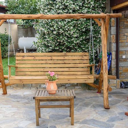 Melina'S Cosy Appartment Argalastí Ngoại thất bức ảnh