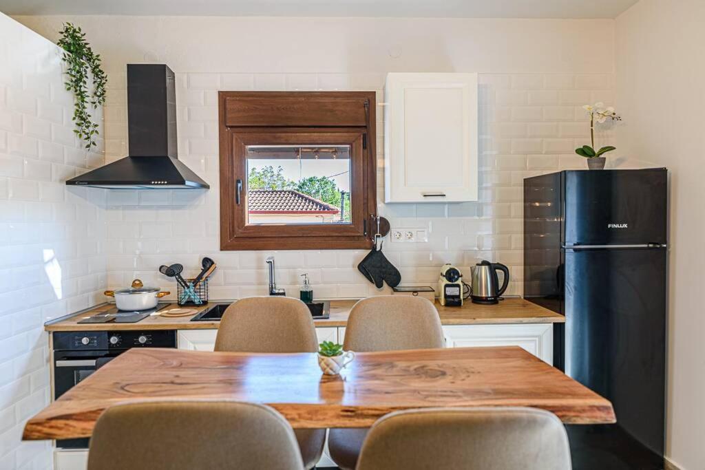 Melina'S Cosy Appartment Argalastí Ngoại thất bức ảnh