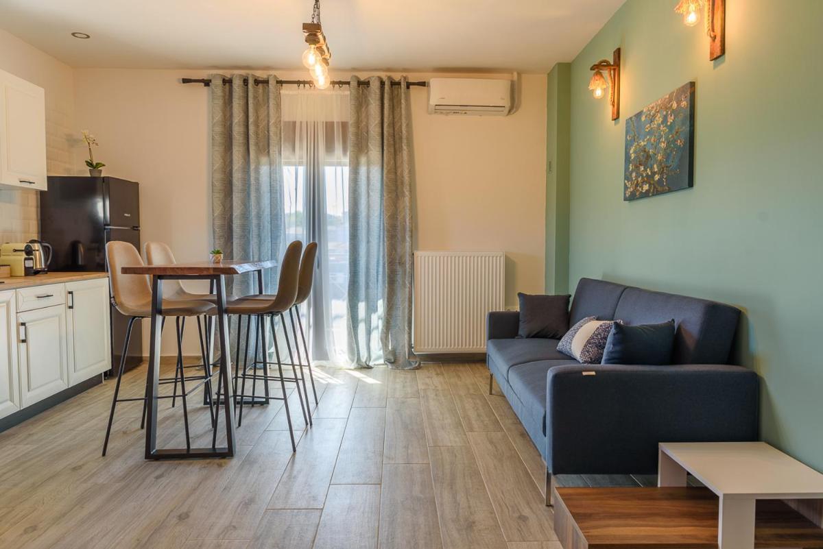 Melina'S Cosy Appartment Argalastí Ngoại thất bức ảnh