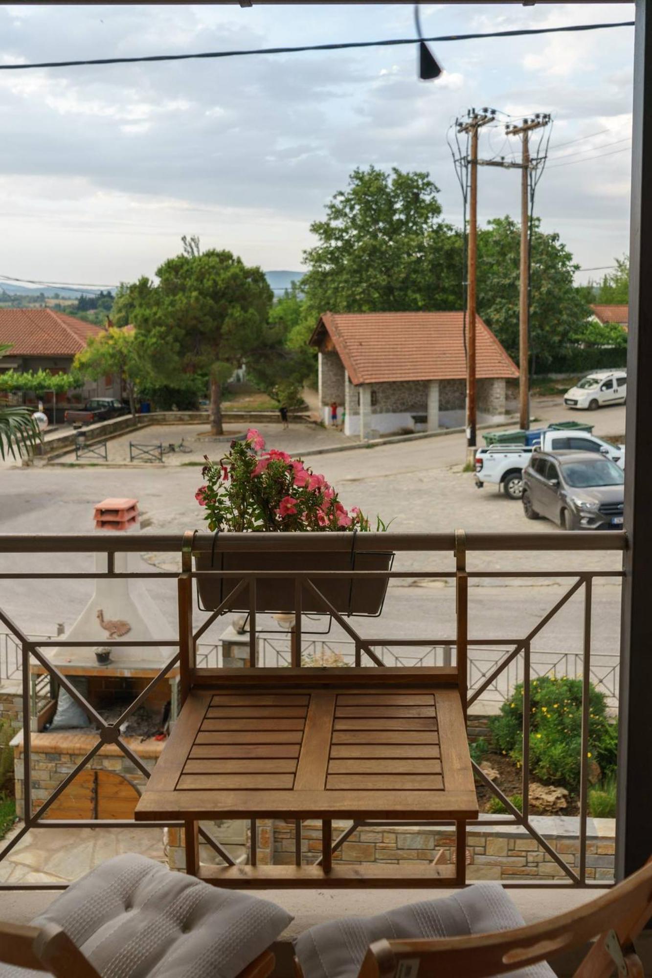 Melina'S Cosy Appartment Argalastí Ngoại thất bức ảnh